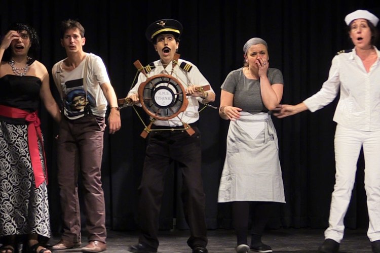 Obra 'Happy Endings for Rueful Masses'